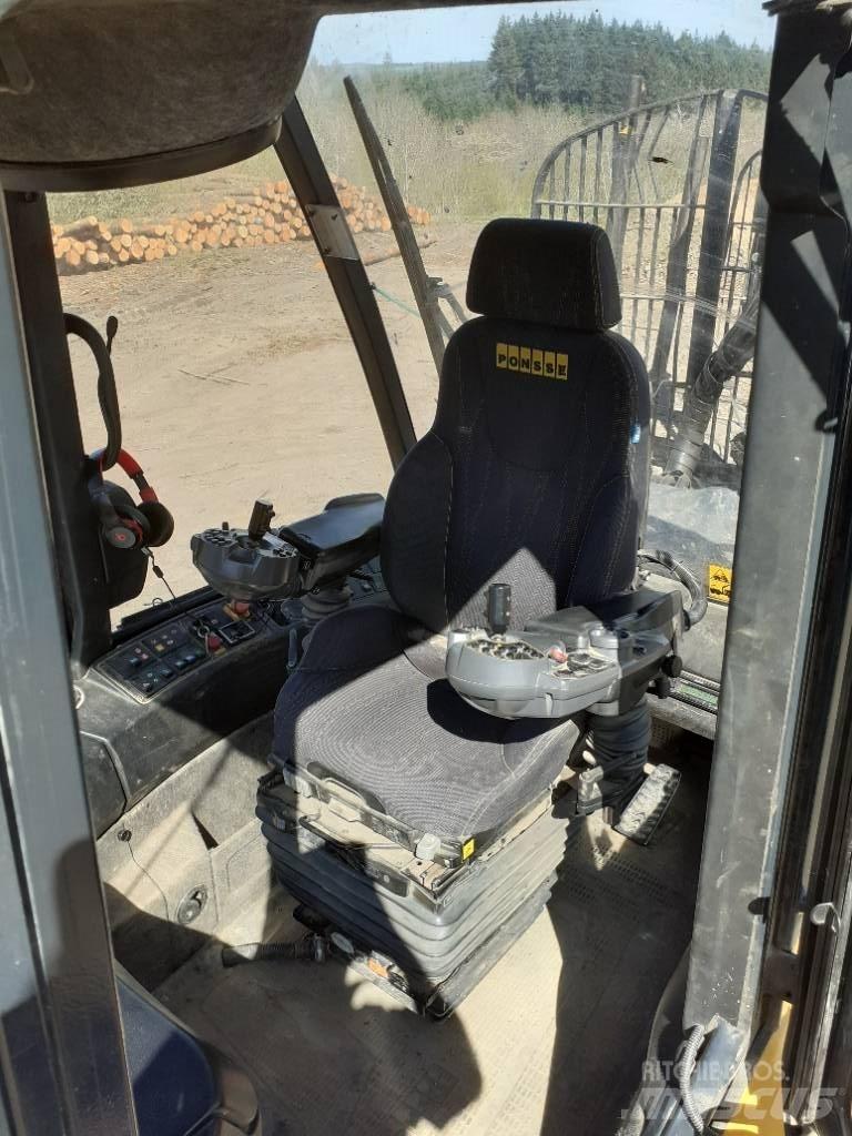 Ponsse Buffalo 8W Forwarders