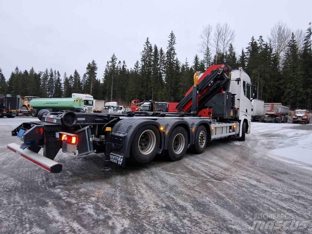 Scania R540 8x2 Hook lift trucks