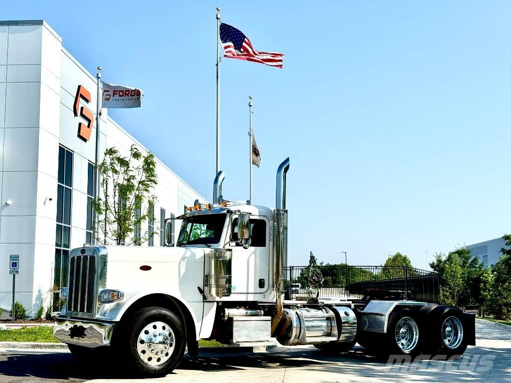 Peterbilt 389 Prime Movers