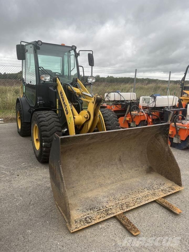 Komatsu WA70M-8EO Multi-purpose loaders