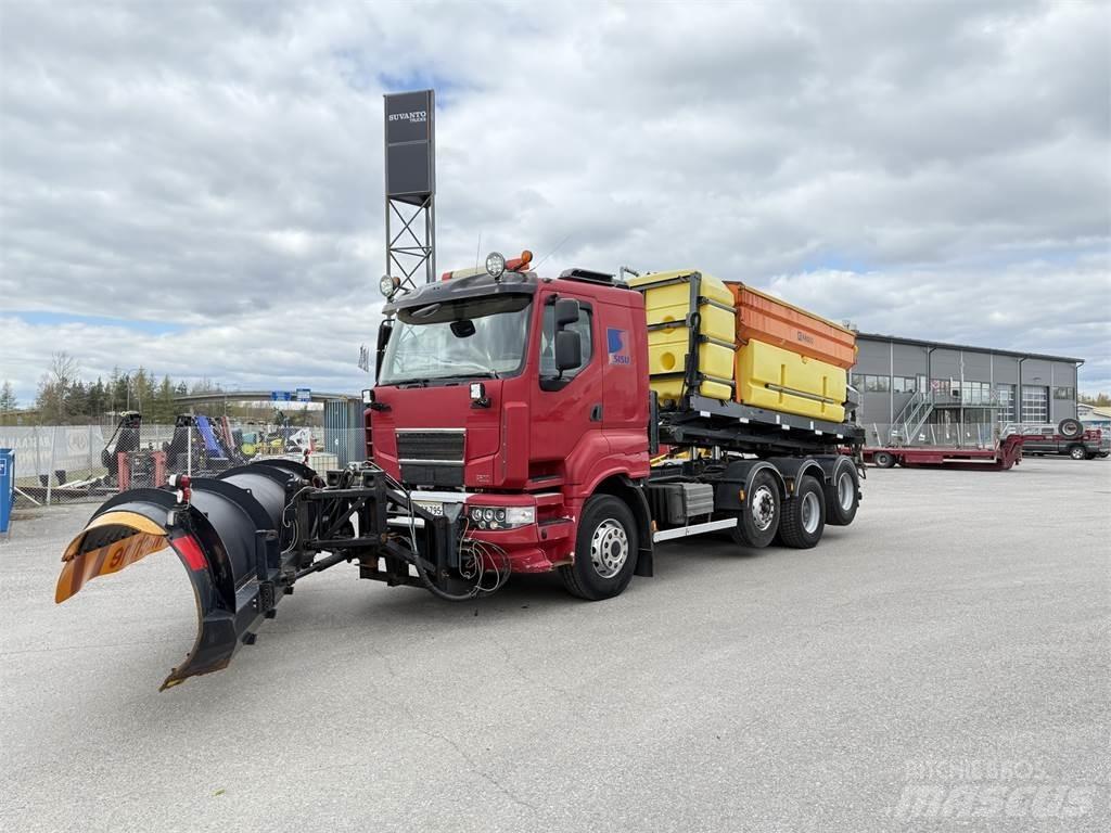 Sisu R500 8X2 Demountable trucks