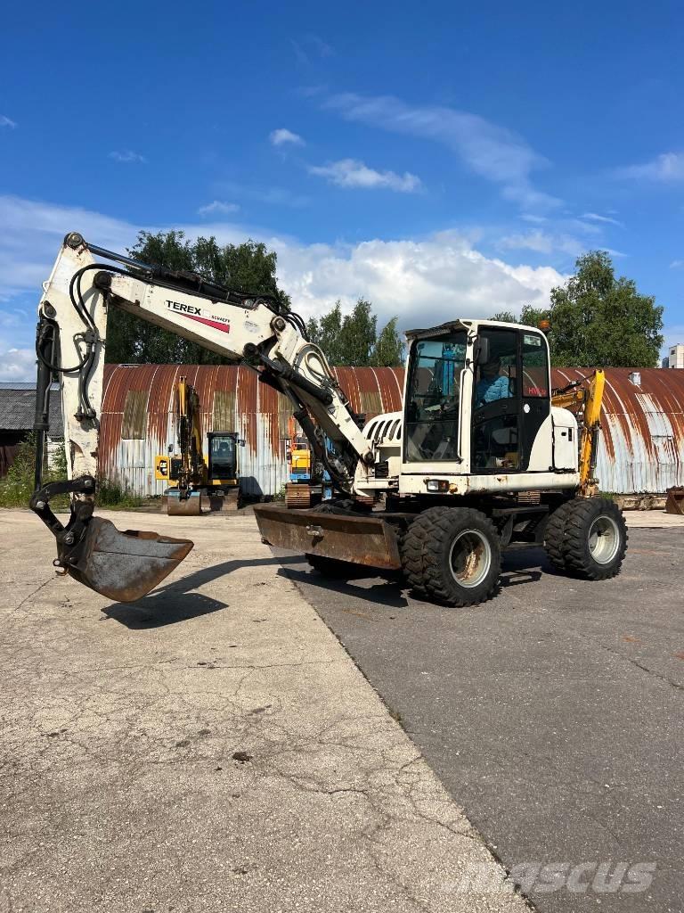 Terex HML 32 Wheeled excavators