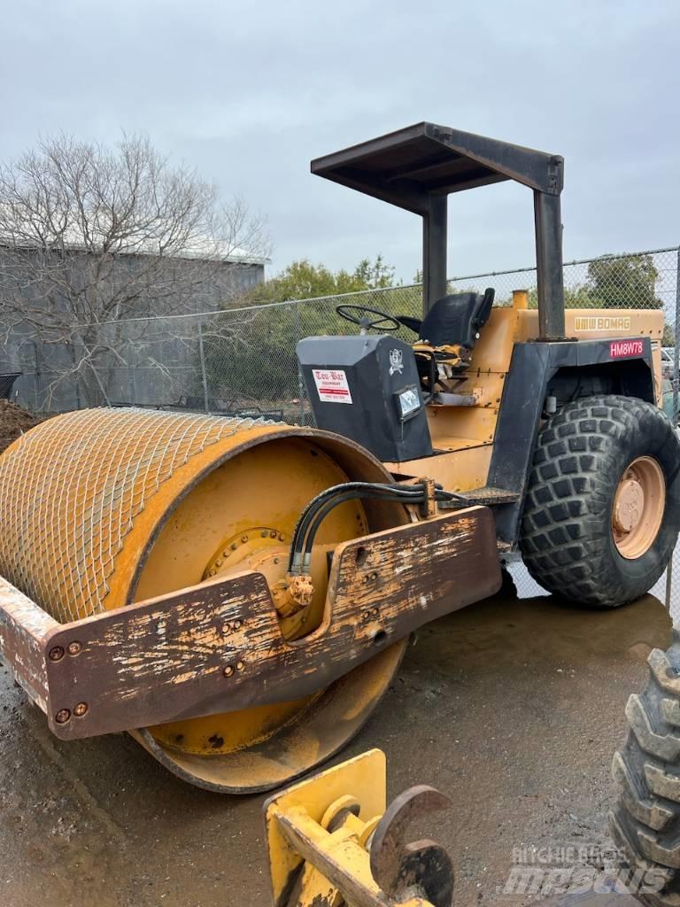 Bomag BW212D-2 Single drum rollers