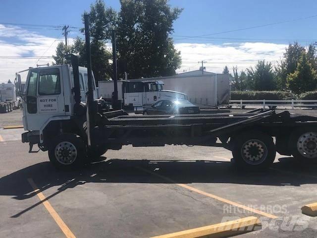Sterling SC 8000 Transport vehicles