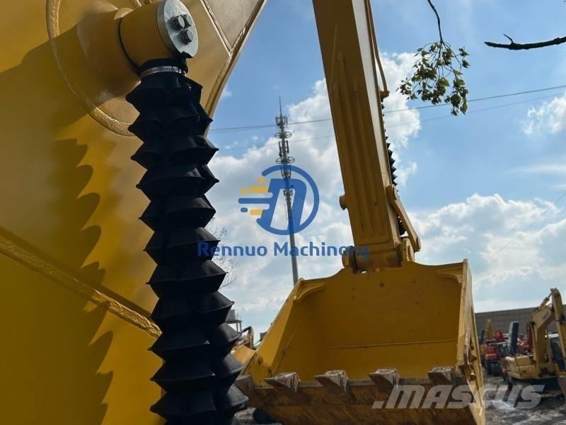 Komatsu PC200-8MO Crawler excavators