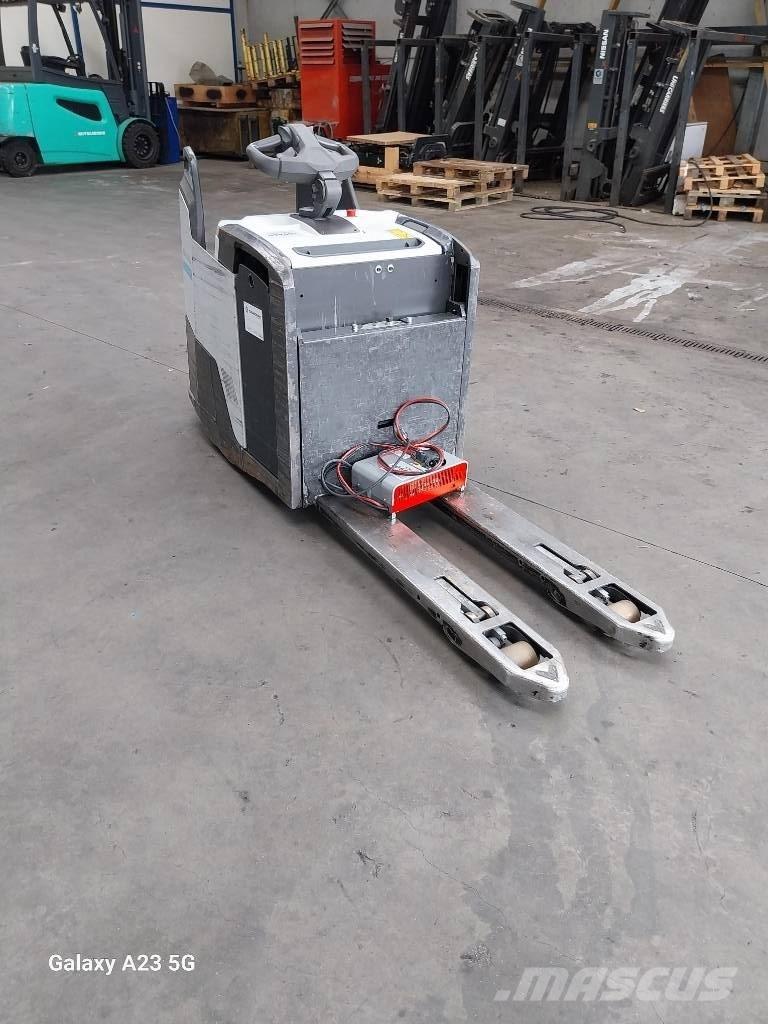 UniCarriers PLR200 Low lift with platform