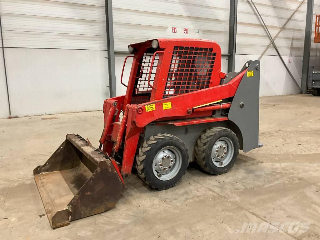 Gehl 3840 Skid steer loaders