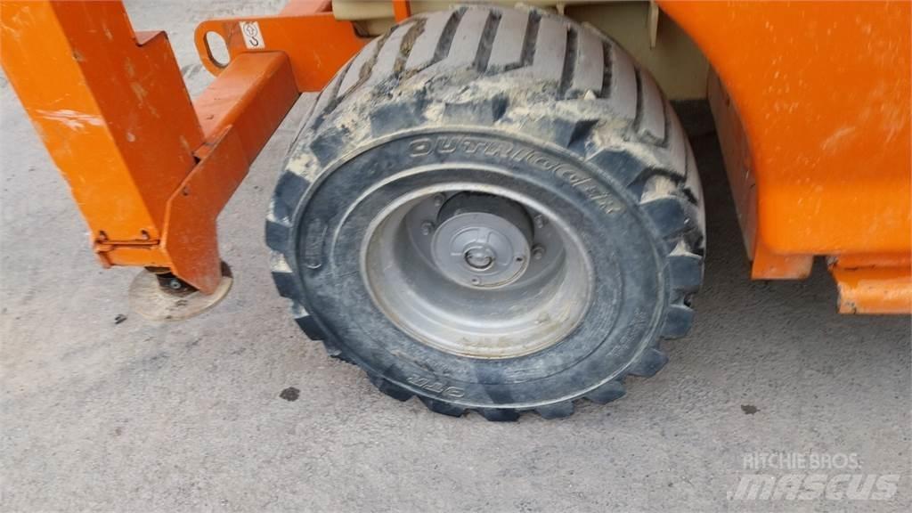 JLG 4394RT Scissor lifts