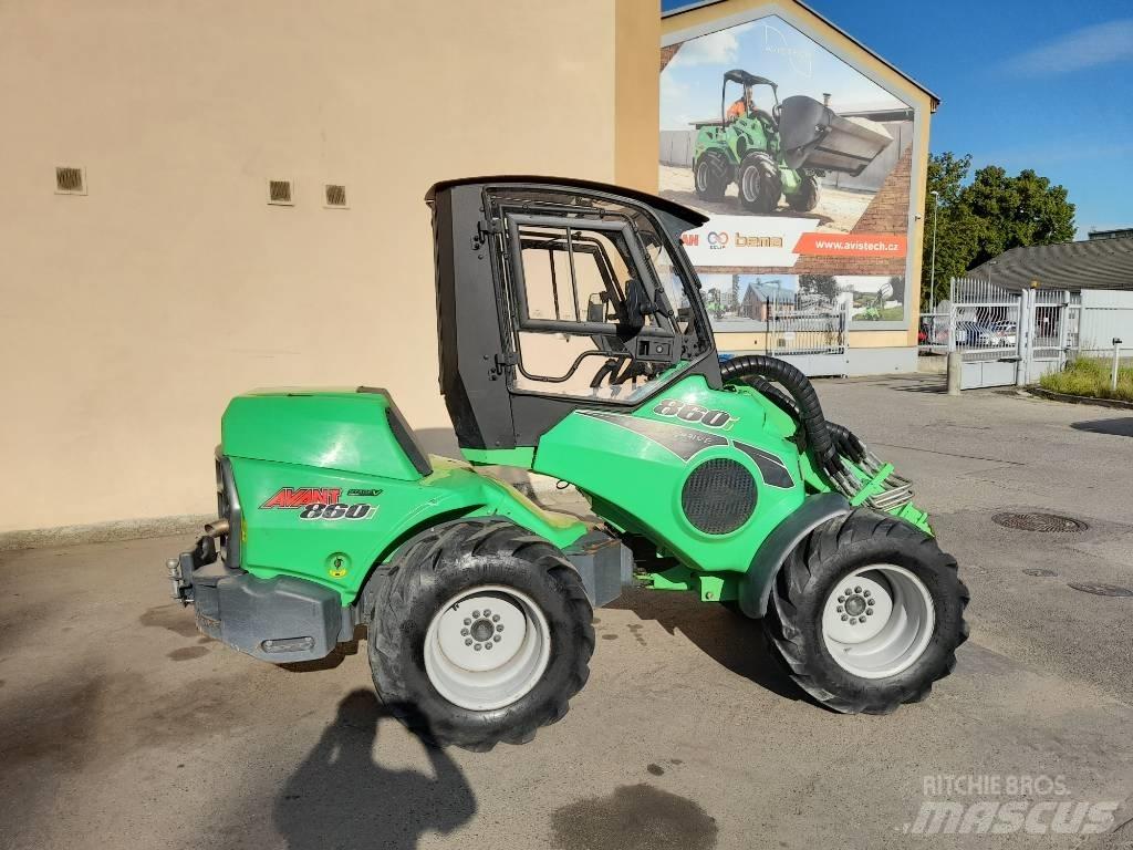 Avant 860i ROPS Others