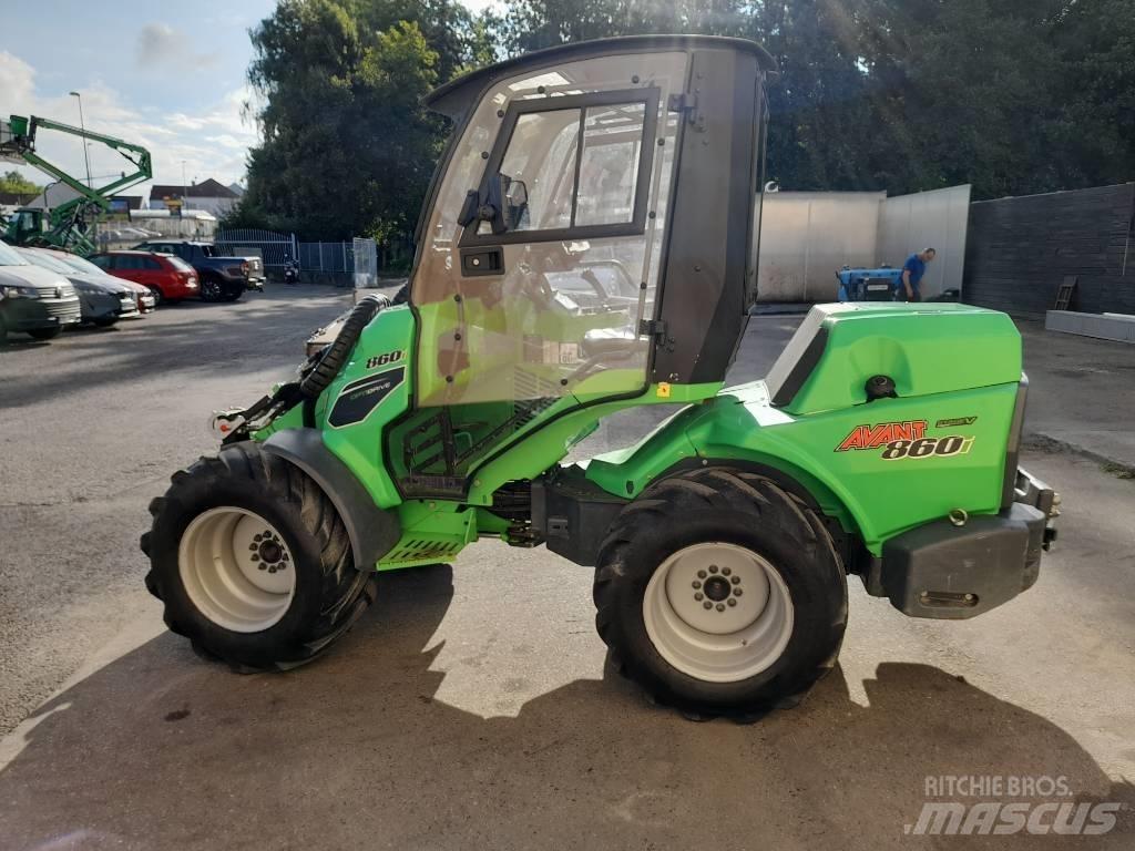 Avant 860i ROPS Others