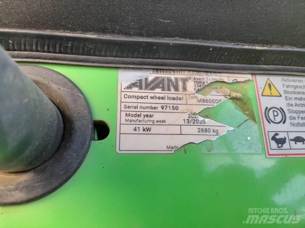Avant 860i ROPS Others