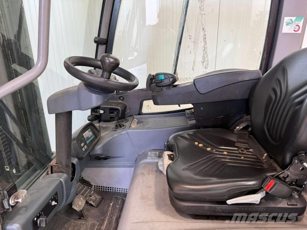 Jungheinrich EFG320 Electric forklift trucks