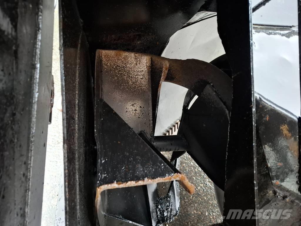 Leppä 260 Snow throwers