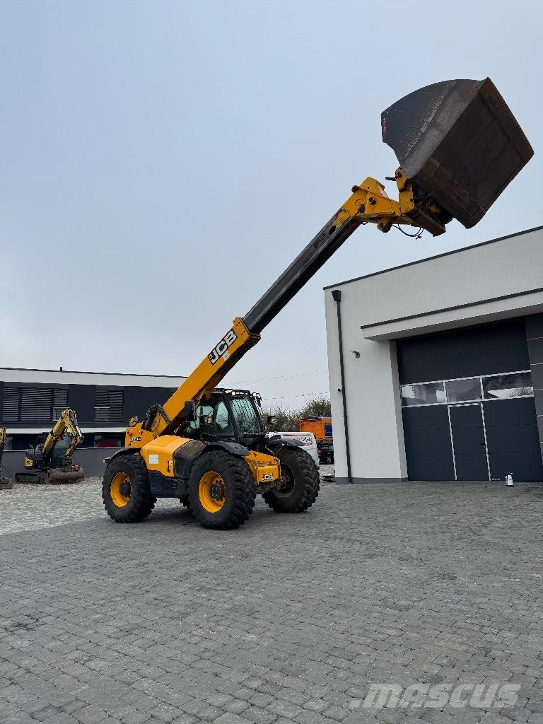 JCB 560-80 Telehandlers