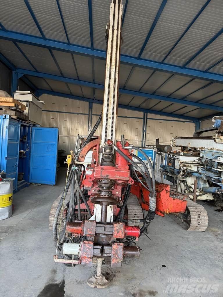 Soilmec SM305 Heavy drills