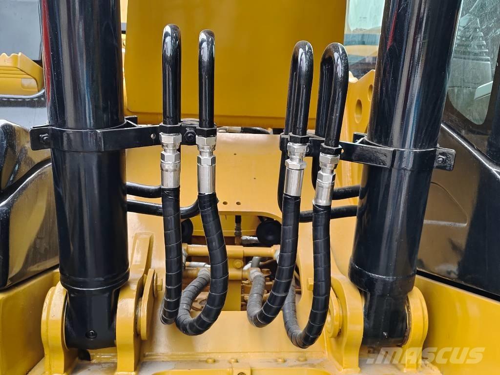 CAT 320 D Crawler excavators