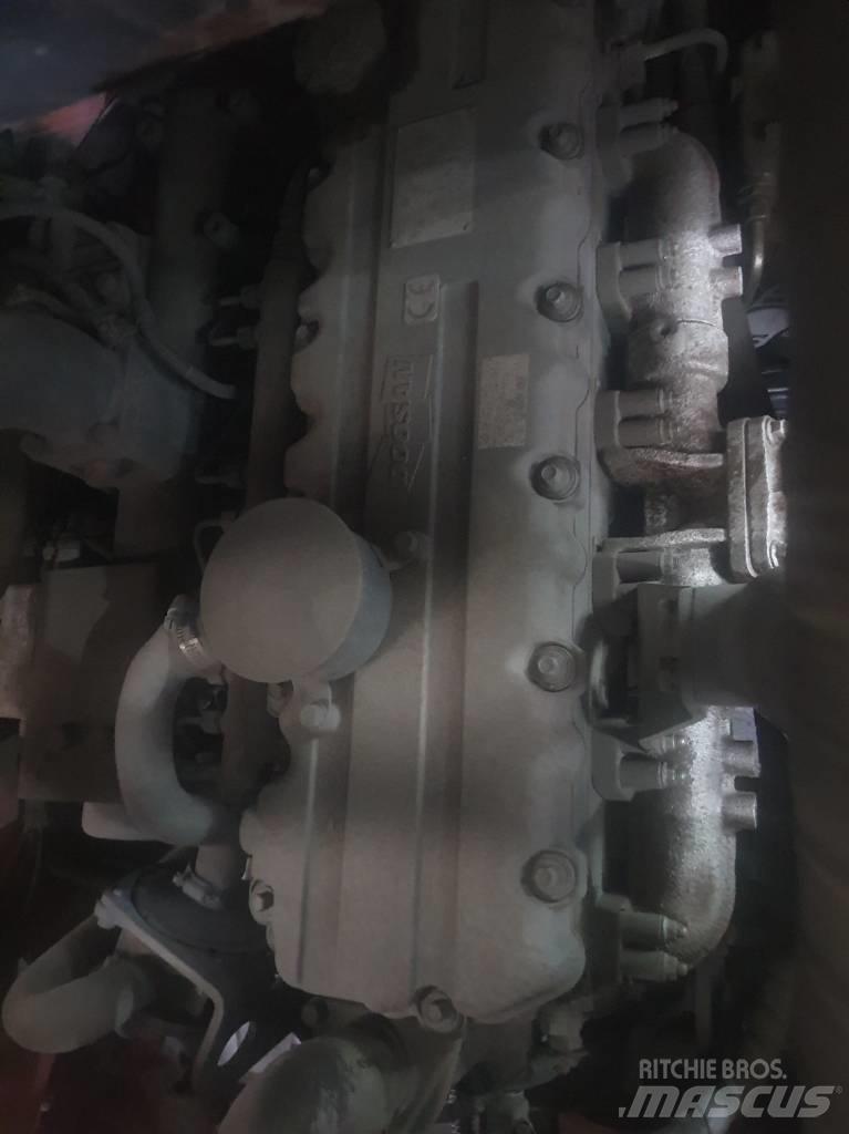 Doosan D 160 S-5 Diesel trucks