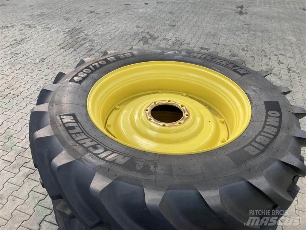 Michelin 480/70R38 Tyres, wheels and rims