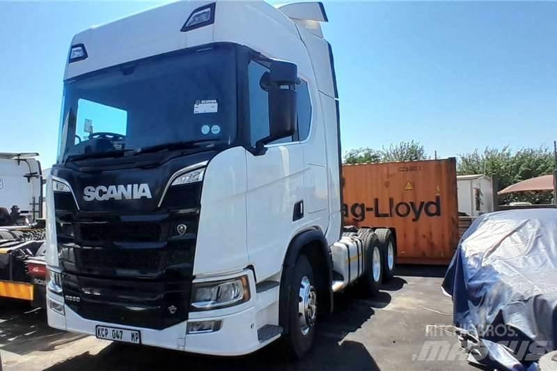 Scania R560 Other trucks