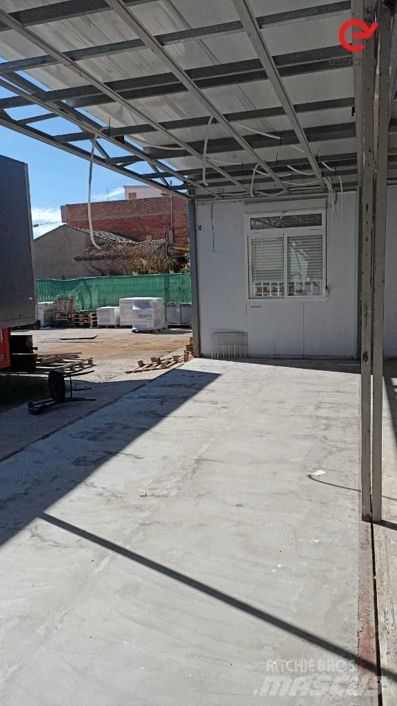  Contenedor para casa Site Accomodation