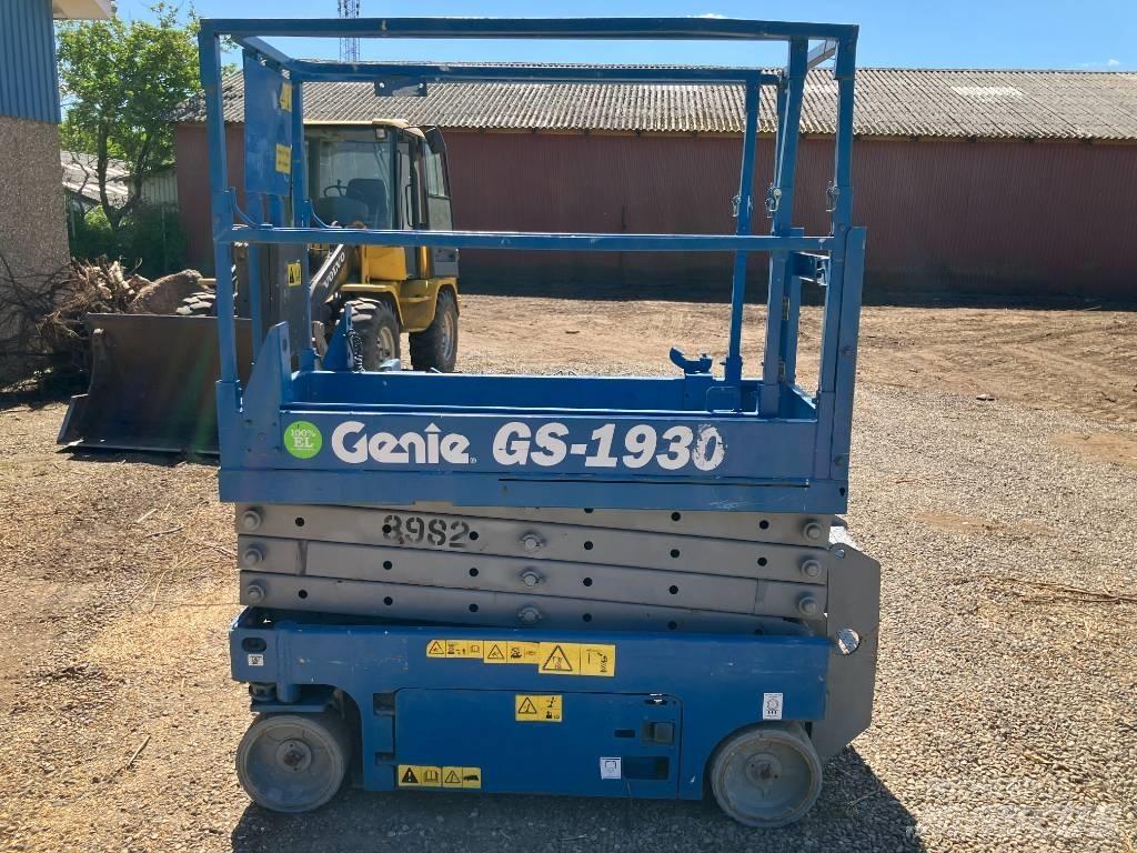 Genie GS 1930 Scissor lifts