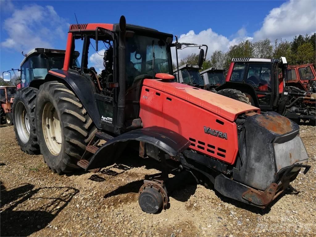 Valtra 8350 Tractors
