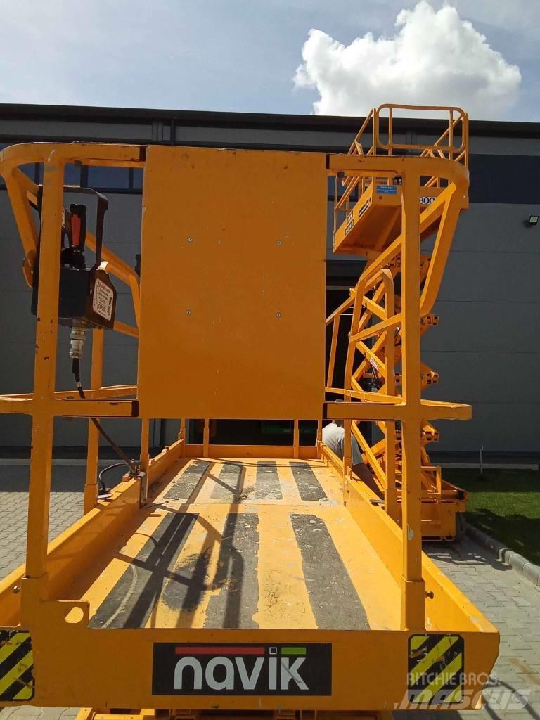 Haulotte Compact 12 Scissor lifts