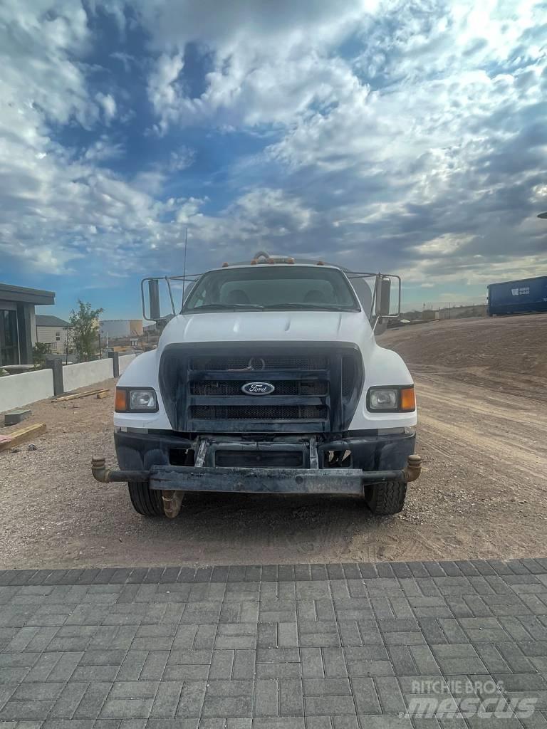 Ford F 750 XLT Water bowser