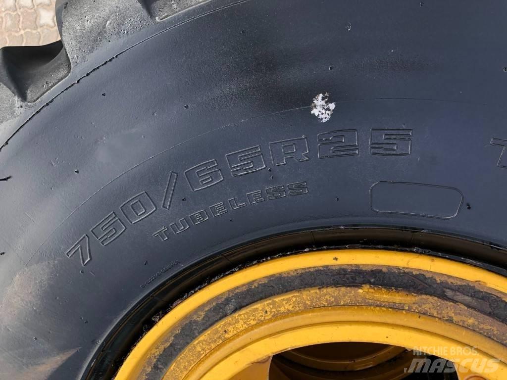Goodyear 750/65R25 Tyres, wheels and rims