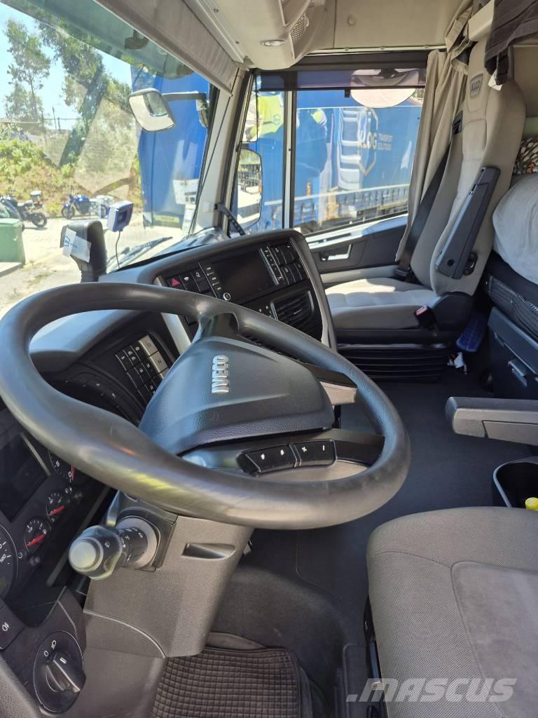 Iveco Stralis 460 Prime Movers