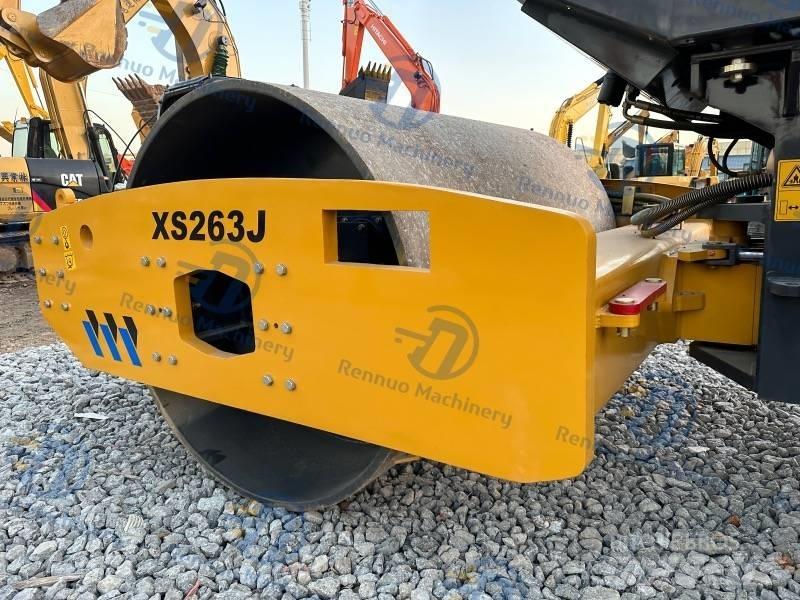 XCMG XS263J Single drum rollers