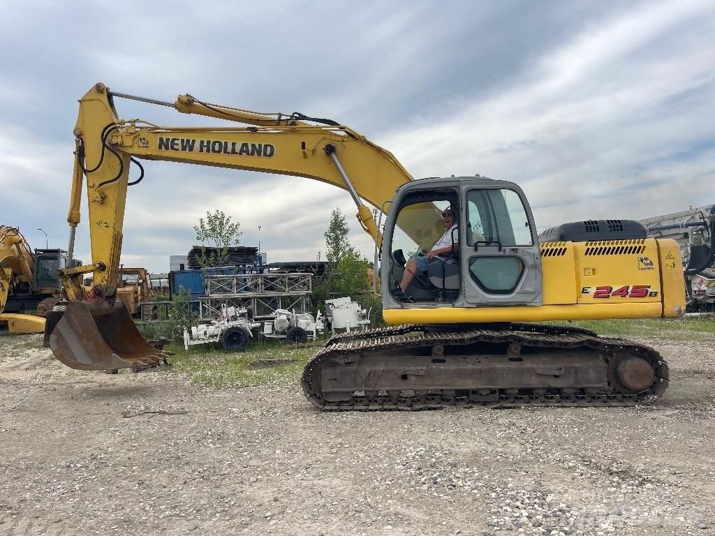 New Holland 245B Crawler excavators