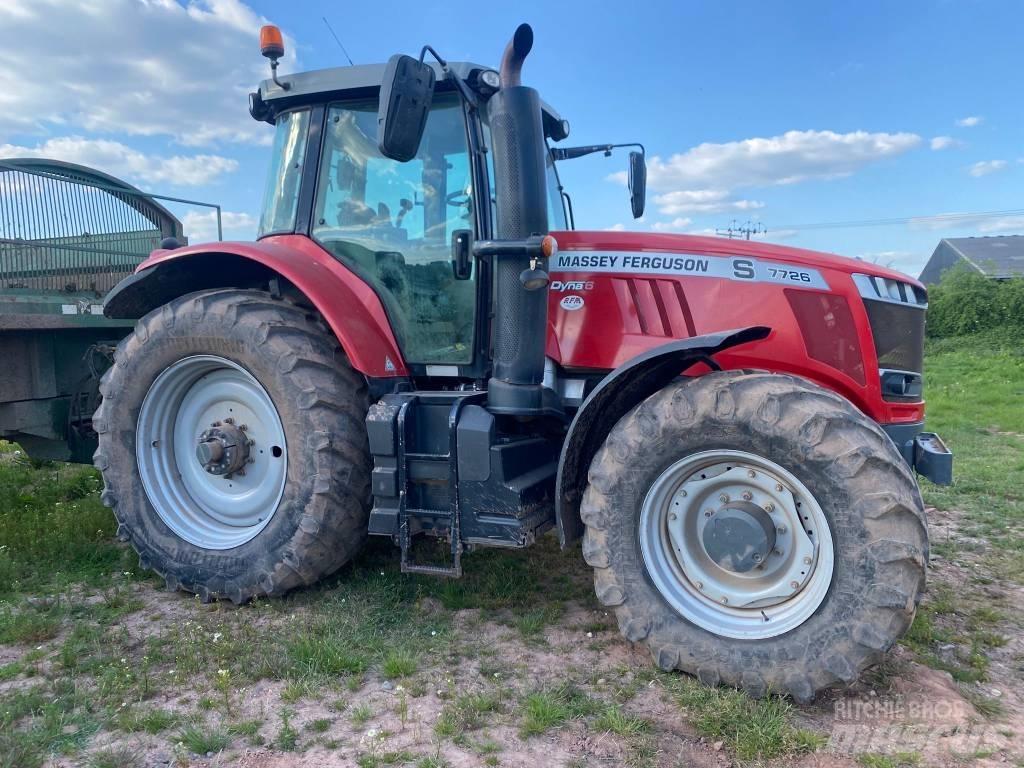 Massey Ferguson 7726 Tractors