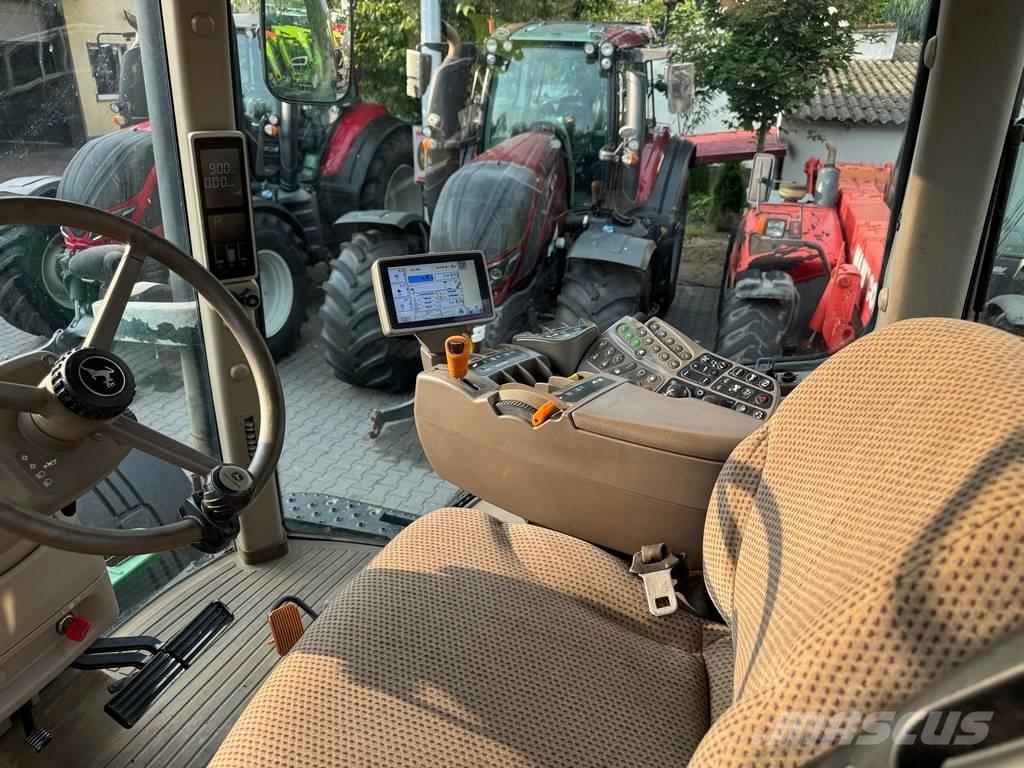 John Deere 7230R Tractors