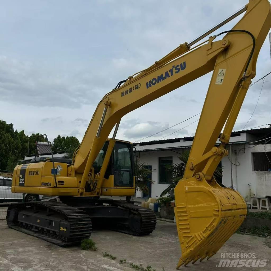 Komatsu 220-7 Crawler excavators