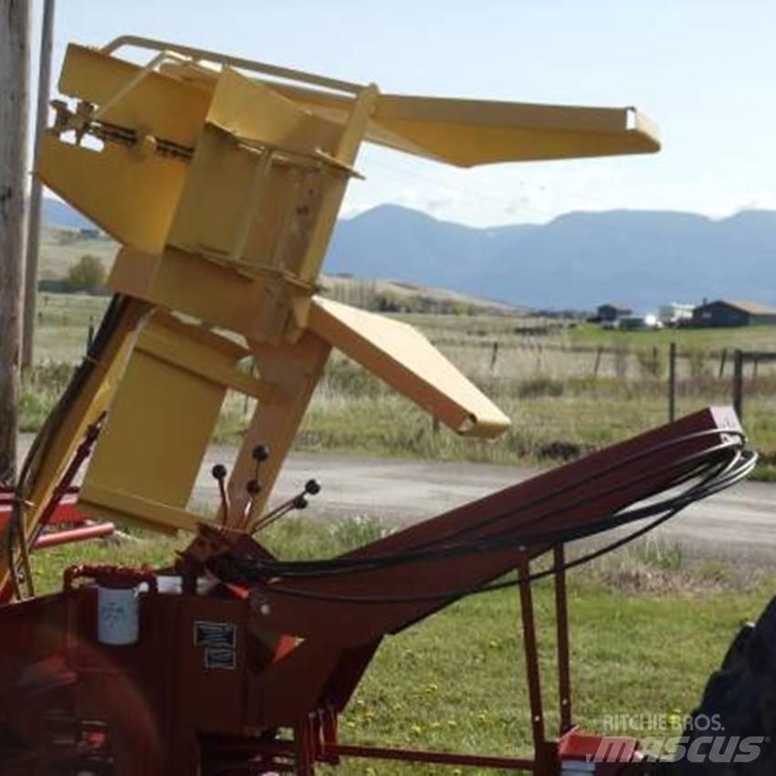 New Holland 1037 Other forage harvesting equipment