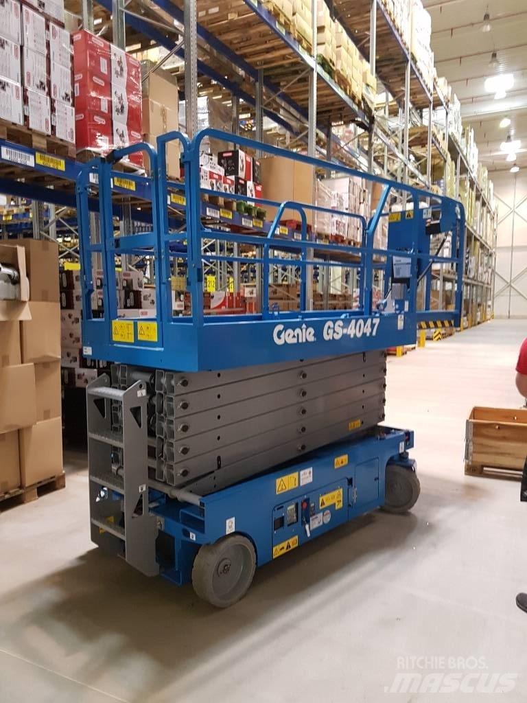 Genie GS 4047 Scissor lifts