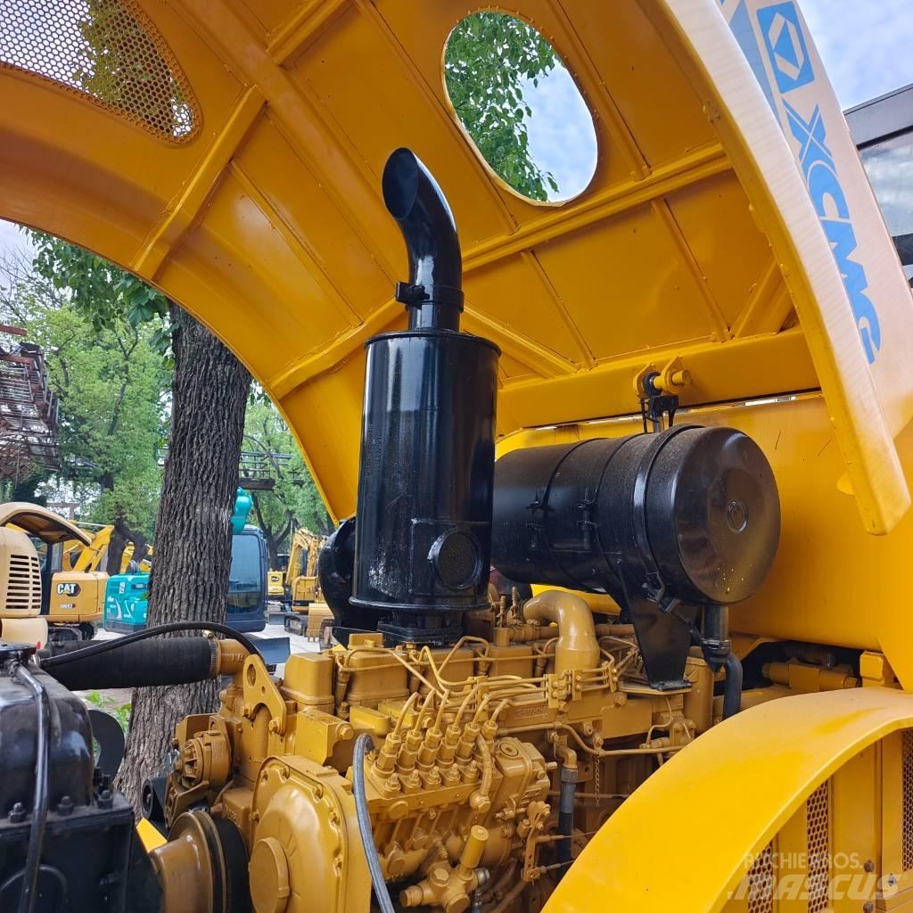 XCMG XS223J Single drum rollers