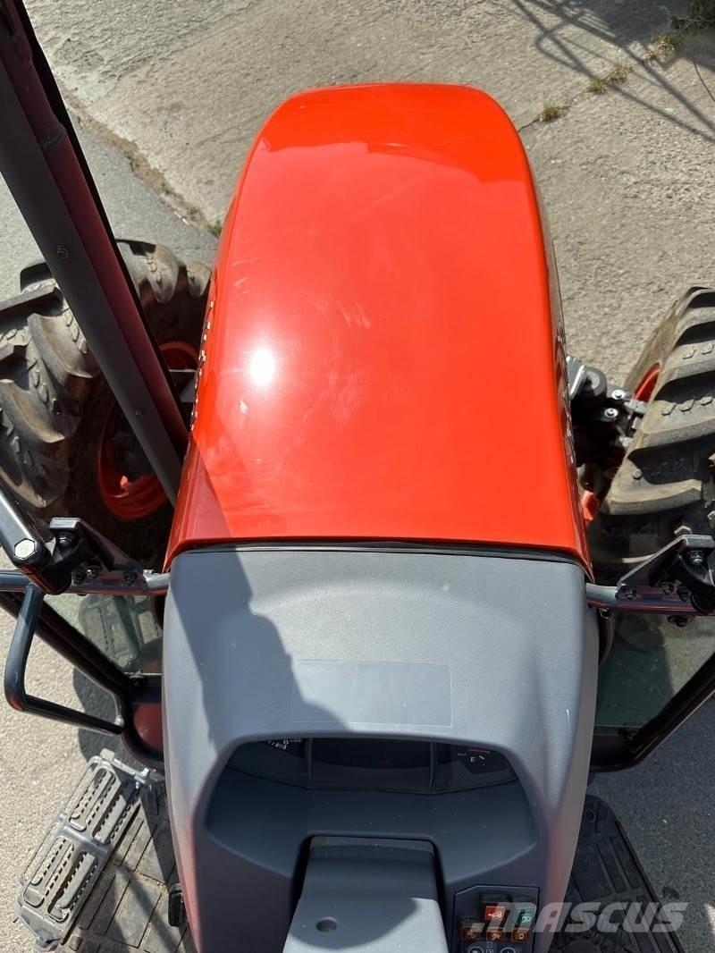 Kubota M4063 ROPS Tractors