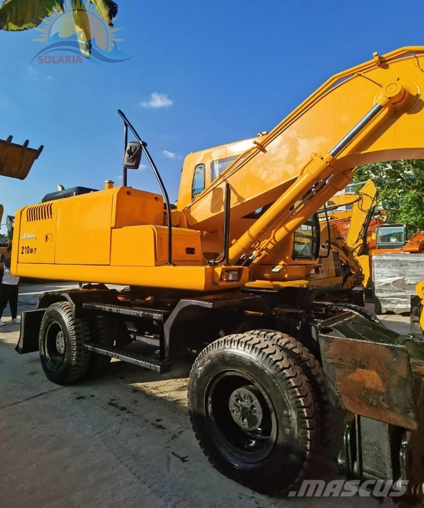 Hyundai robex 210w-7 Wheeled excavators