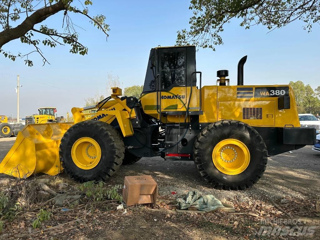 Komatsu WA 380 Wheel loaders
