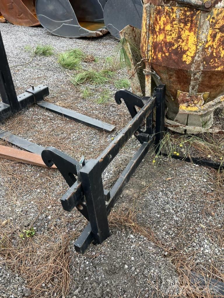 Volvo L 30, L25, L28 Wheel loaders