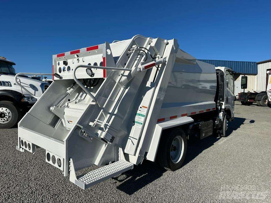 Isuzu NRR Waste trucks