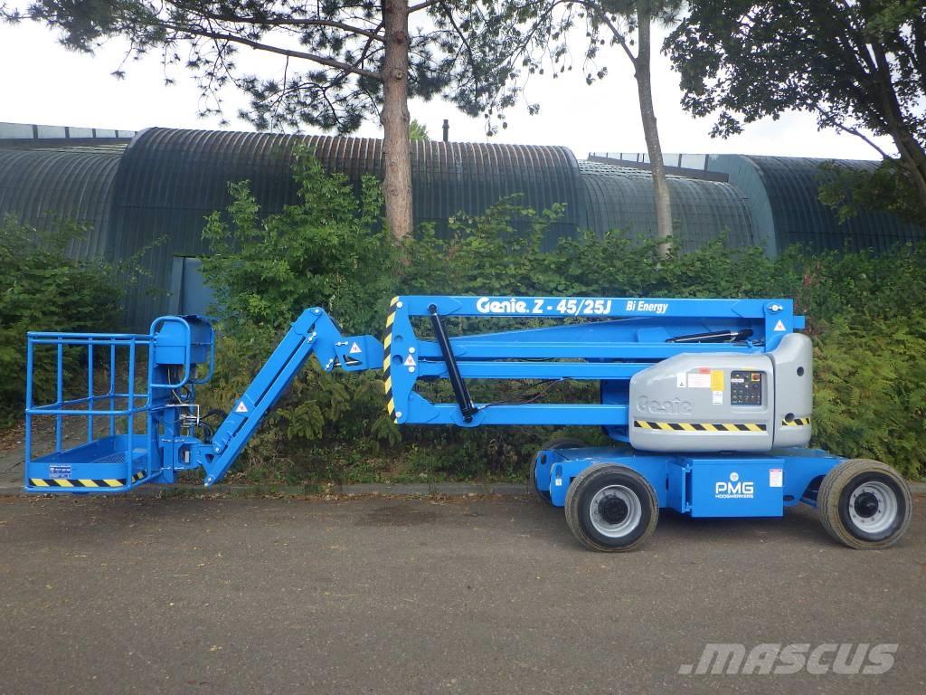 Genie Z45/25 J BI Articulated boom lifts