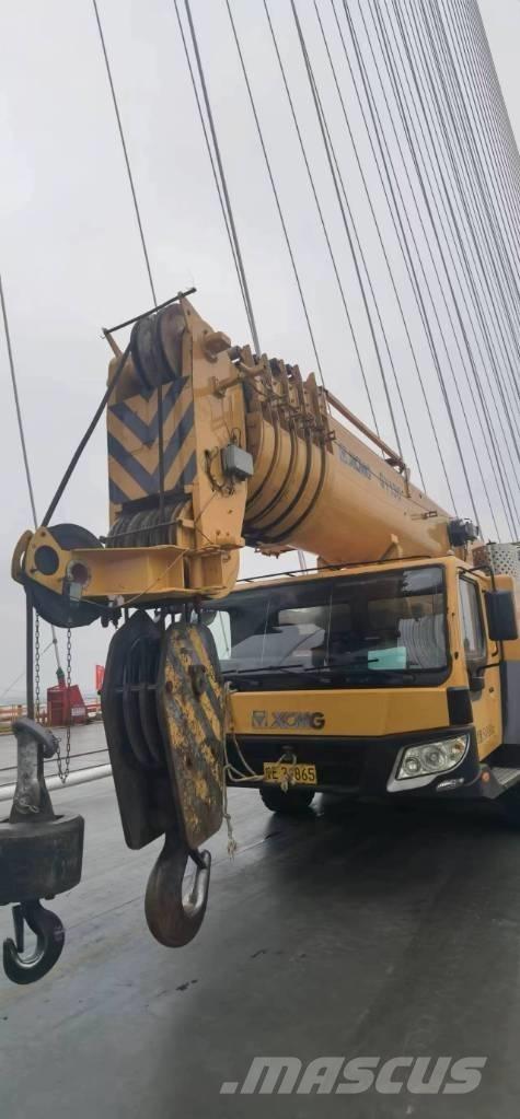 XCMG XCT130 All terrain cranes