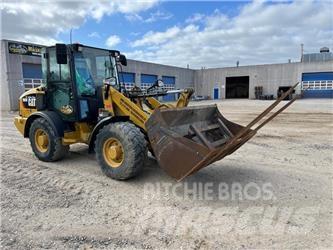 CAT 906M Wheel loaders