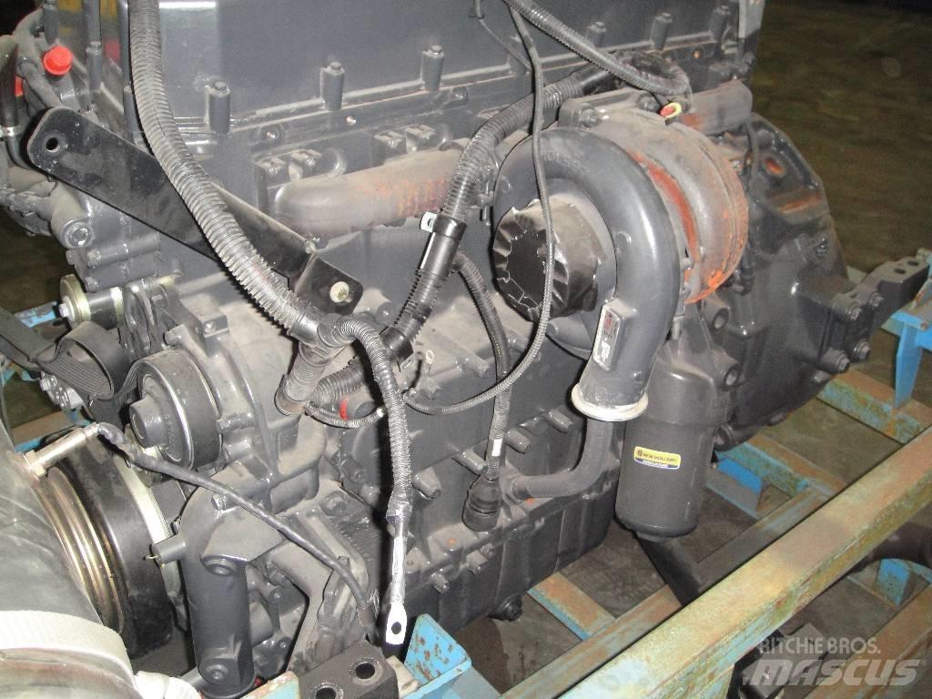 New Holland TC5060 Engines