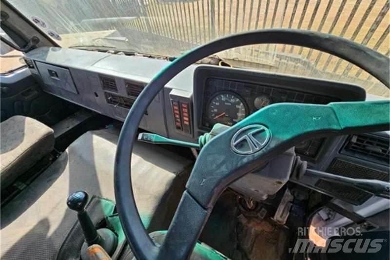 Tata LPK Other trucks