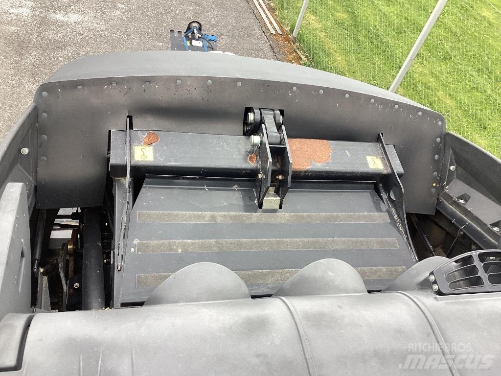 New Holland 1290 Square balers