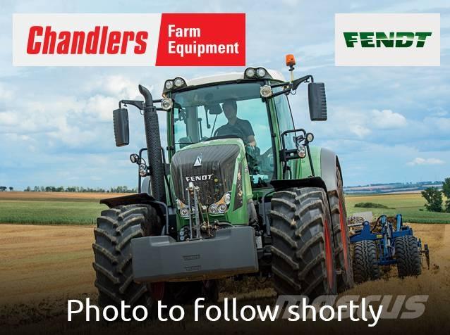 Fendt 724 VARIO S4 Tractors